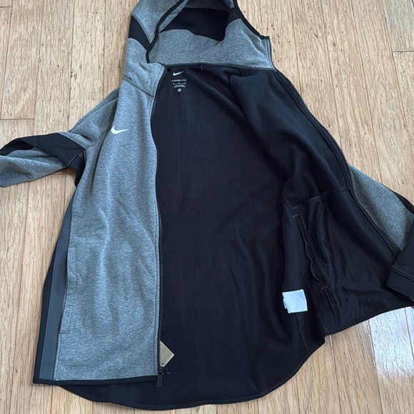 NIKE MEN'S SHOWTIME FULL ZIP HOODIE - Picture 8 of 14